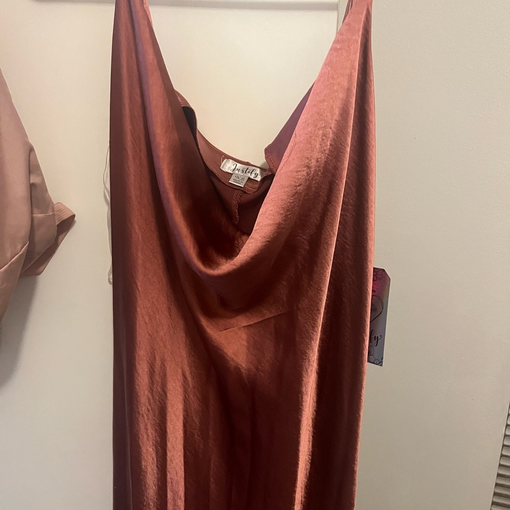 Justify Rust Midi Dress